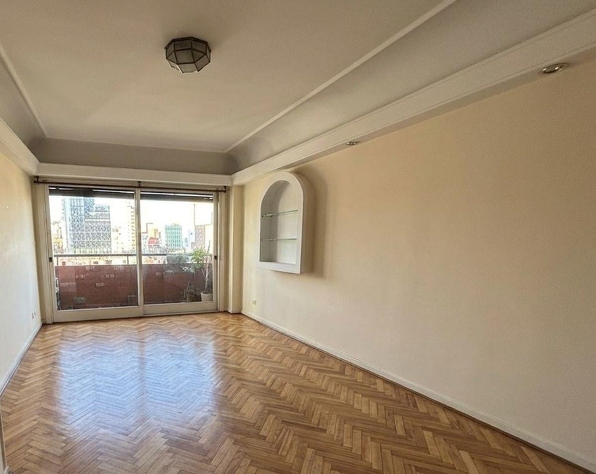 Foto de Venta | Constitución | 3 Ambientes con Balcón Al Frente | Semipiso |, imagen 2