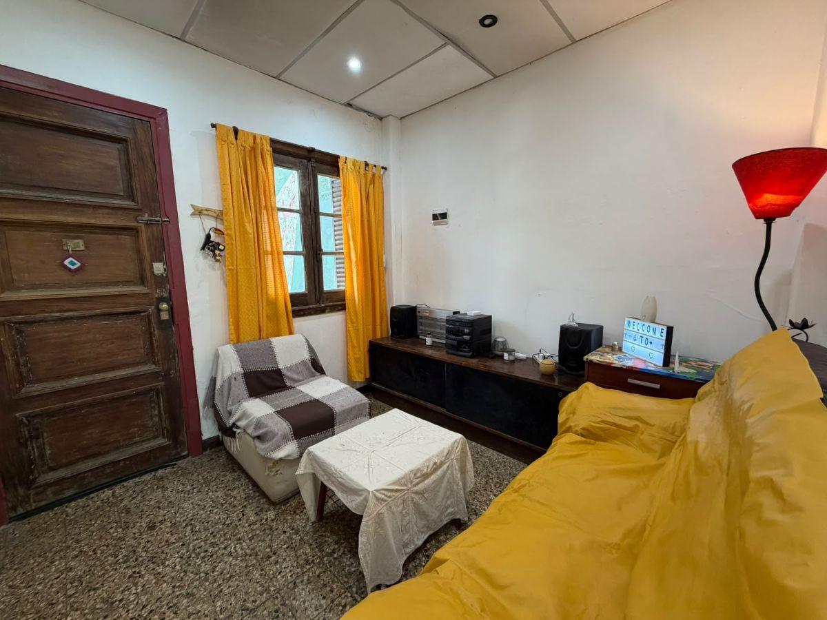 Foto de Barracas | PH Reciclado a Nuevo | 3 Ambientes | Terraza Propia, imagen 3