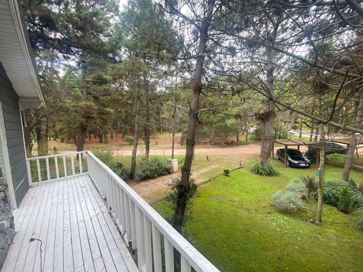 Foto de DUEÑO VENDE - Hermosa casa en excelente zona de Mar de las pampas., imagen 1