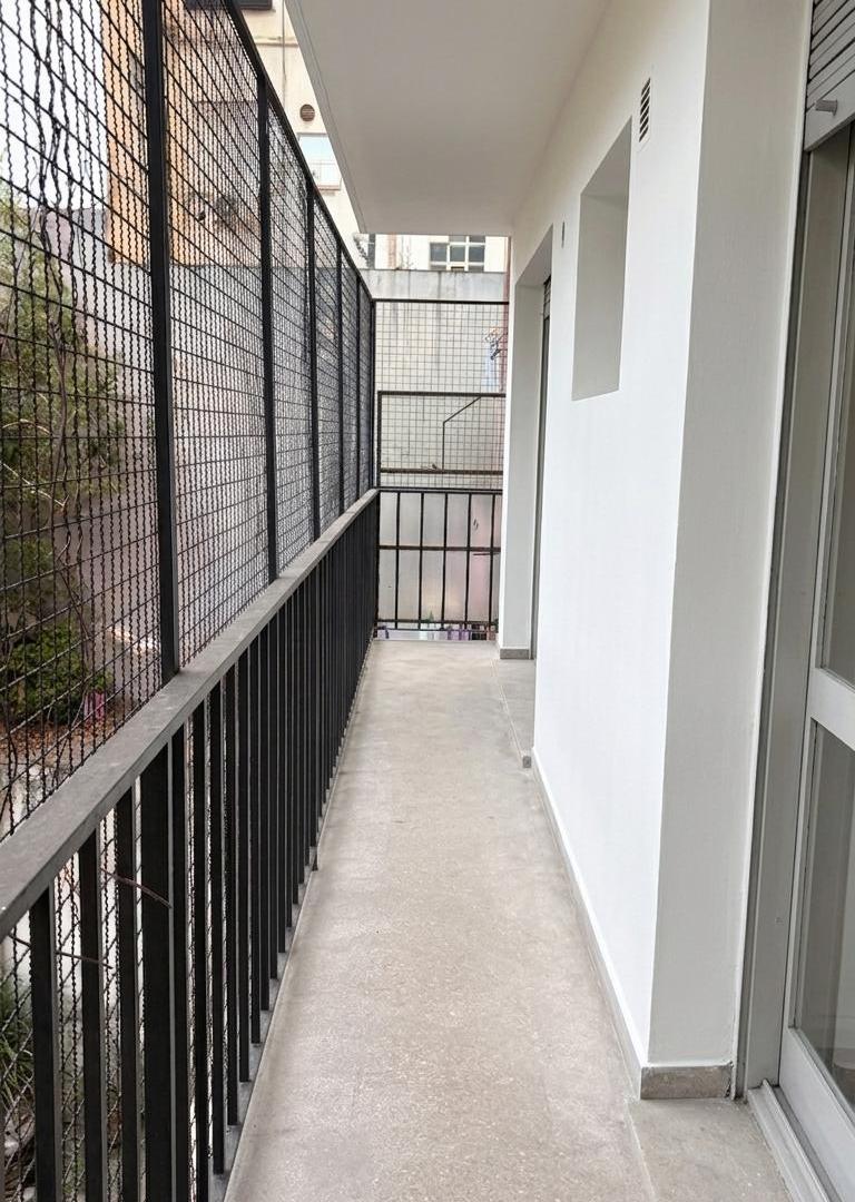 Foto de Venta | 3 Ambientes con dependencia | Balcón | Patio | Muy buena, imagen 4