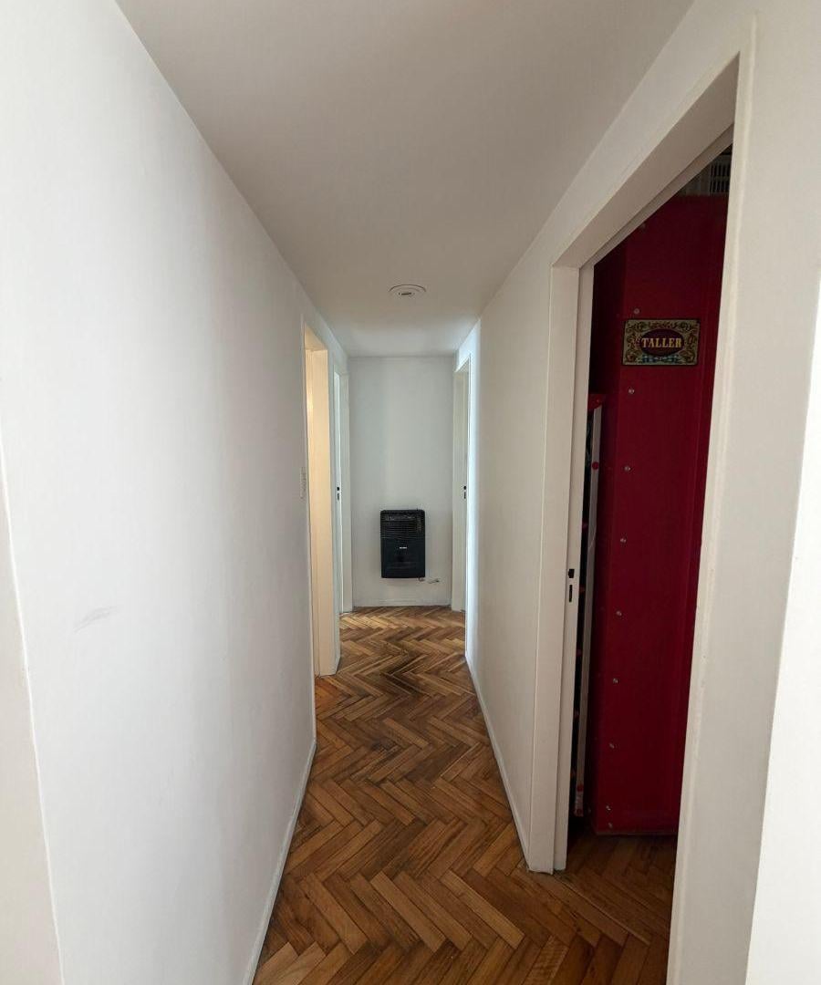 Foto de Venta │ Caballito │4 Ambientes Al Frente │balcon│ Cochera, imagen 2