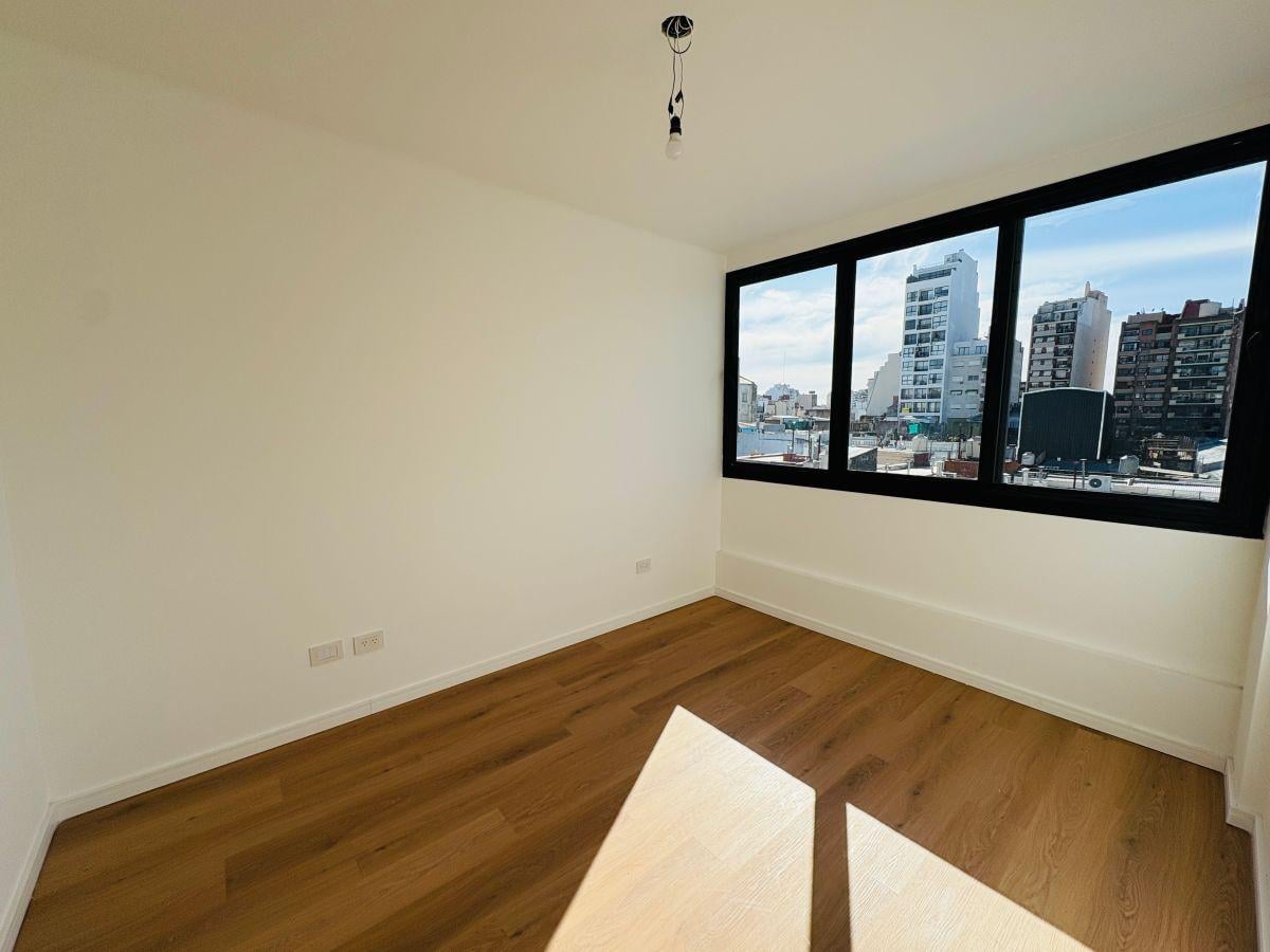 Foto de Venta - Departamento de 2 Ambientes con Balcon - Todo luz y sol!, imagen 2