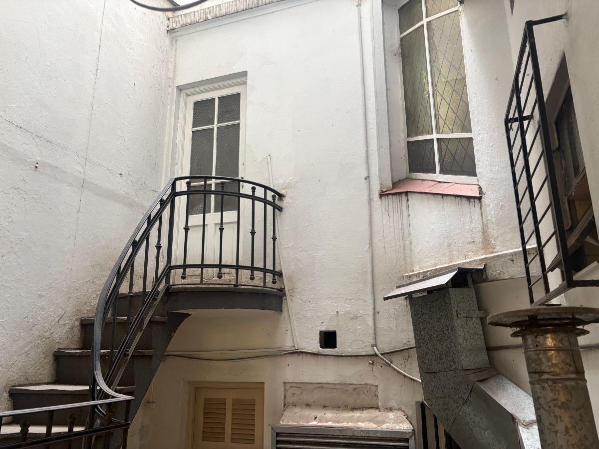 Foto de Local comercial - 73 m2 - Sin expensas, imagen 3