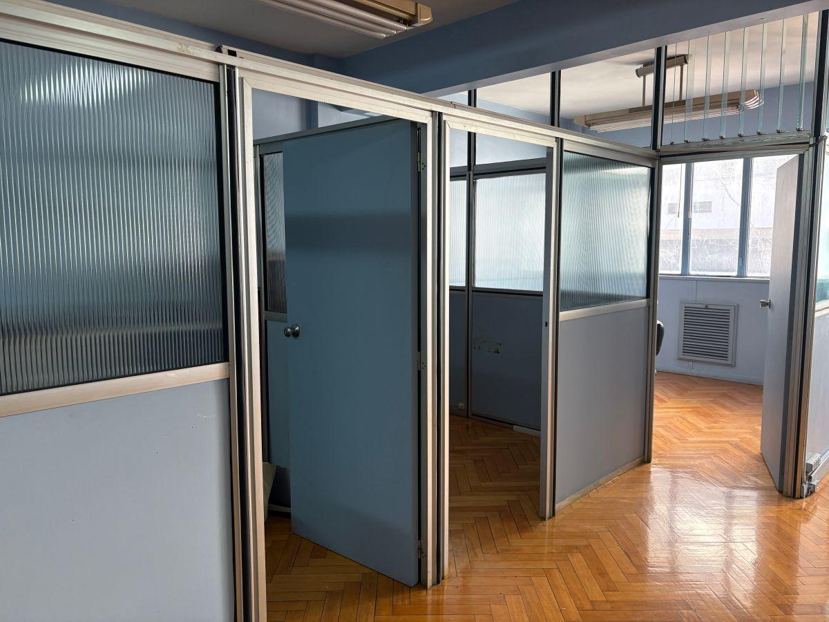 Foto de Excelente Oficina comercial de 80 m² en venta en Balvanera, imagen 3