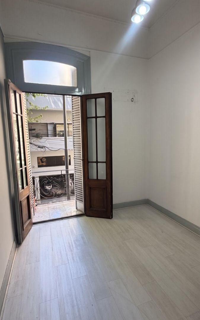 Foto de ALQUILER │ Oficina comercial │5 despachos│ Disponibilidad inmediata, imagen 2