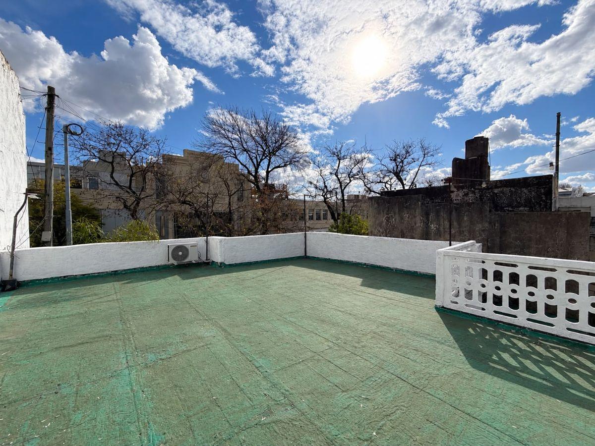 Foto de Barracas | PH Reciclado a Nuevo | 3 Ambientes | Terraza Propia, imagen 1