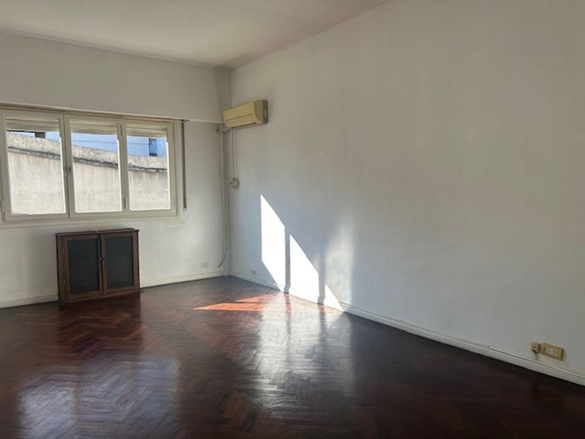 Foto de Excelente 3 Ambientes en Esquina, Muy Luminoso y Soleado!, imagen 2