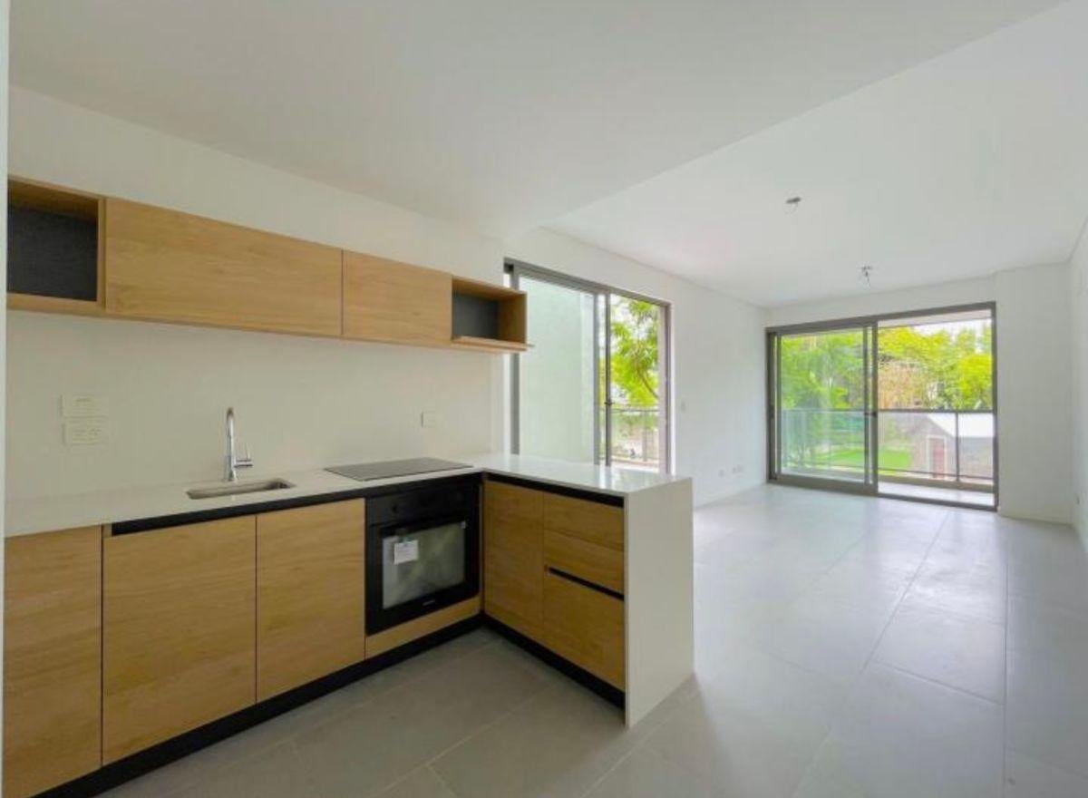 Foto de Excelente 3 Ambientes con Amenities, Balcón y Patio Muy Luminoso!, imagen 1
