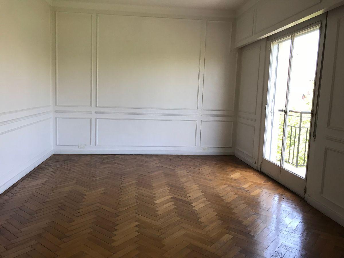 Foto de Excelente piso, en pleno Recoleta, Vista, luz y sol!!, imagen 1