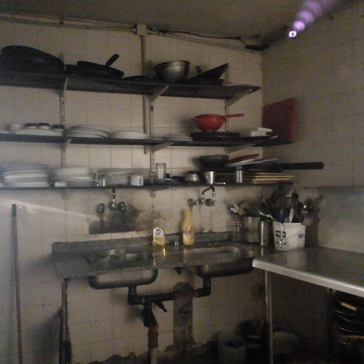 Local en venta bajo San Isidro - Calle Primera Junta