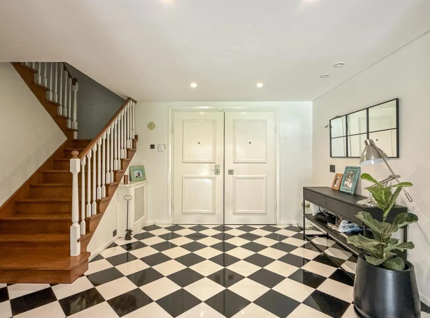 Casa en venta sobre Av Libertador  al 17000 - Béccar 2