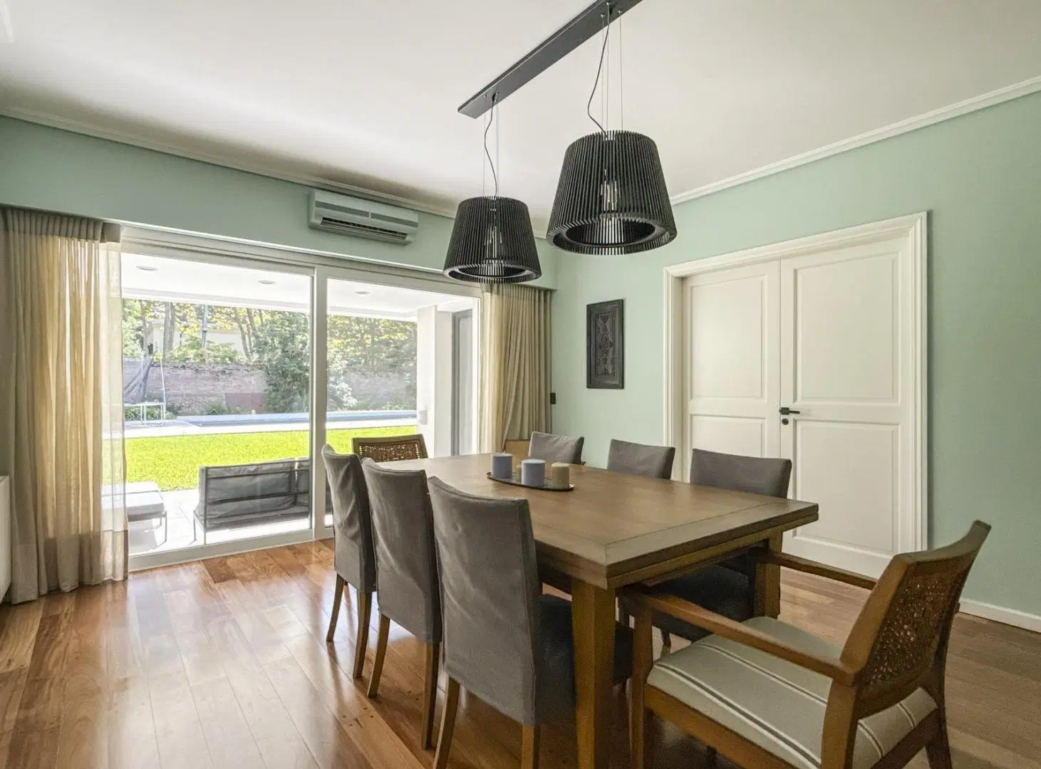 Casa en venta sobre Av Libertador  al 17000 - Béccar 5