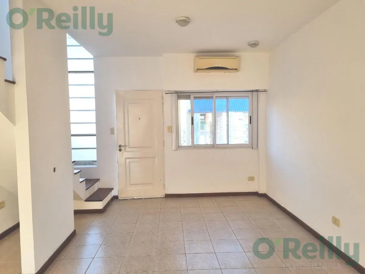 Alquiler casa tipo duplex en Capilla del Señor 3