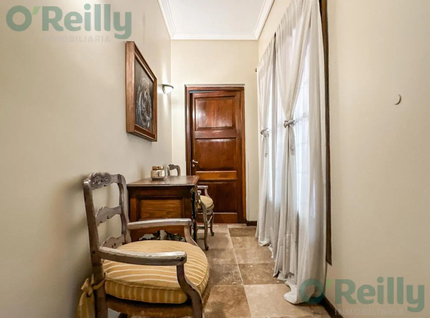 Casa en venta en con 5 dorm - Jardín y pileta en San Isidro 5