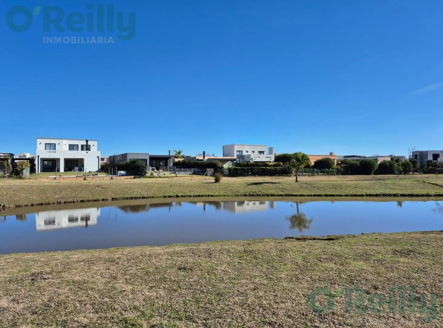 Venta Terreno en Santa Elena, Pilar del este 5