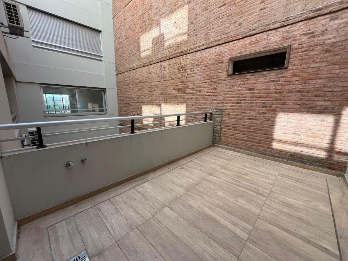 Venta 6 Ambientes a Estrenar con Balcon Caballito 1