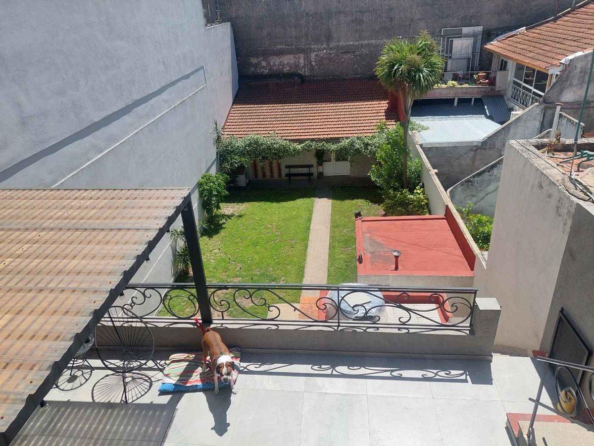 2 PH, Cochera, Jardín, Quincho y Local Comercial 1