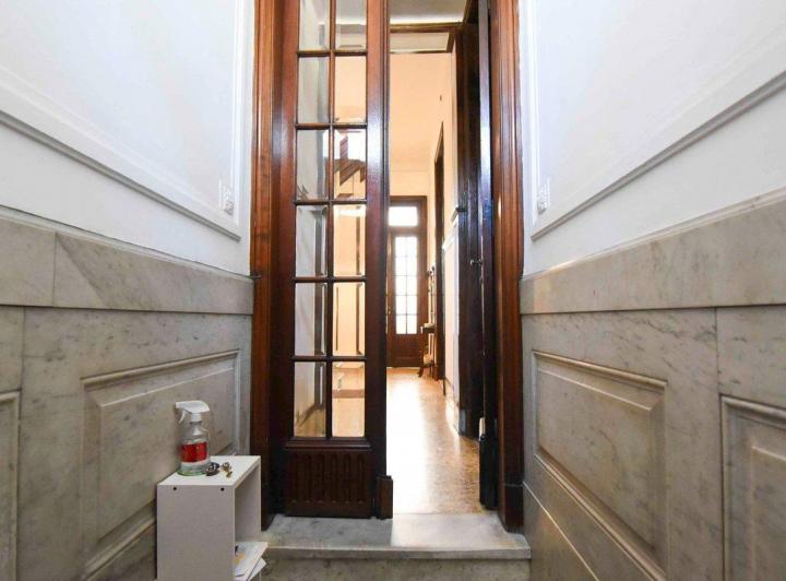 CASA CON COCHERA  IDEAL COMERCIAL Y/O VIVIENDA 3
