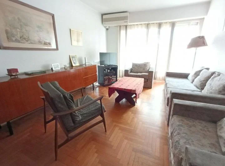 Venta Depto 4 Amb. + Dep. Apto Credito C/ cochera 4