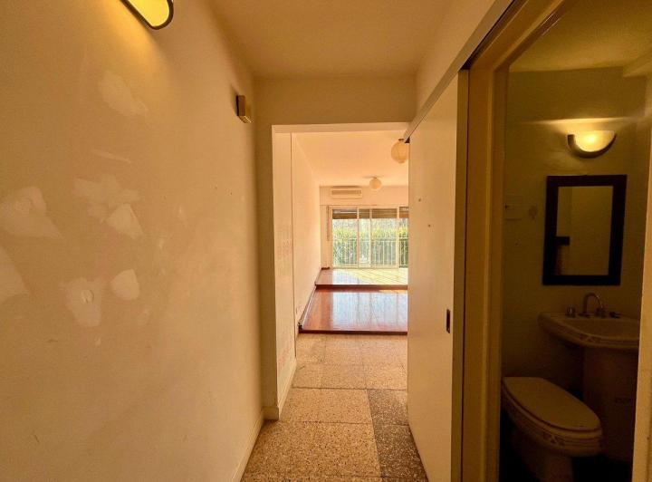 VENTA 3 AMB CON BALCON MUY LUMINOSO ALMAGRO 3