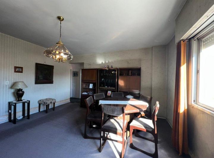 VENTA DEPARTAMENTO 4 AMBIENTES LUMINOSO FLORES 4