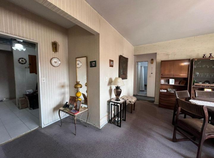 VENTA DEPARTAMENTO 4 AMBIENTES LUMINOSO FLORES 3