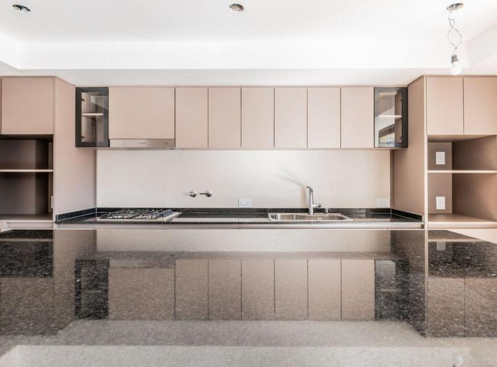 VENTA PISO DPTO. 4 AMBIENTES - FLORES - COCHERA 2