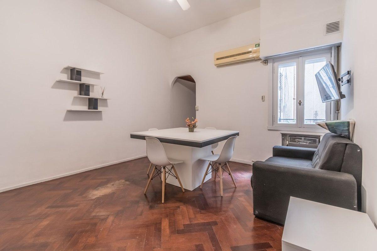 DEPARTAMENTO 2 AMB EN RECOLETA