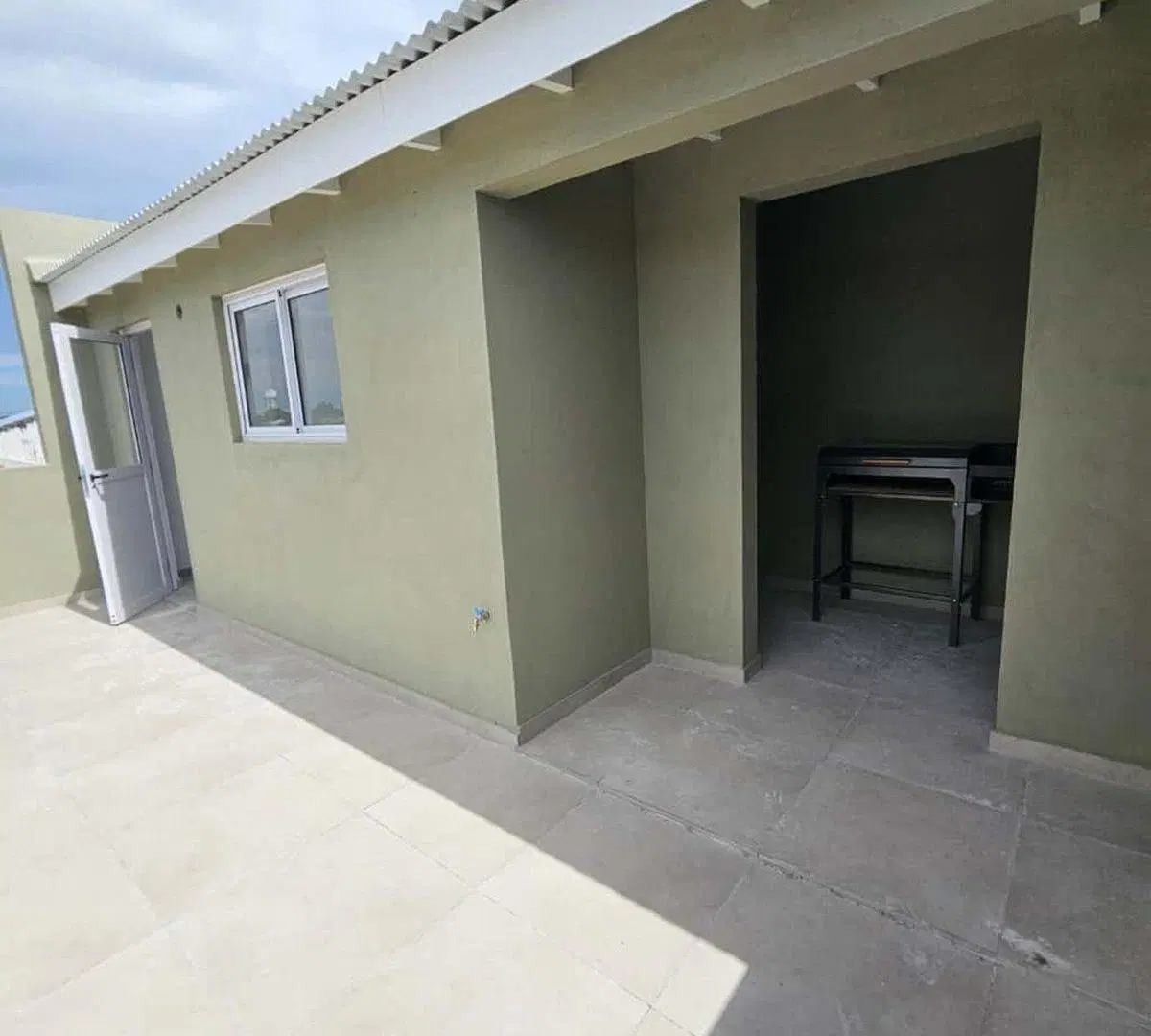 Venta dos ambientes con terraza Villa Ballester 4