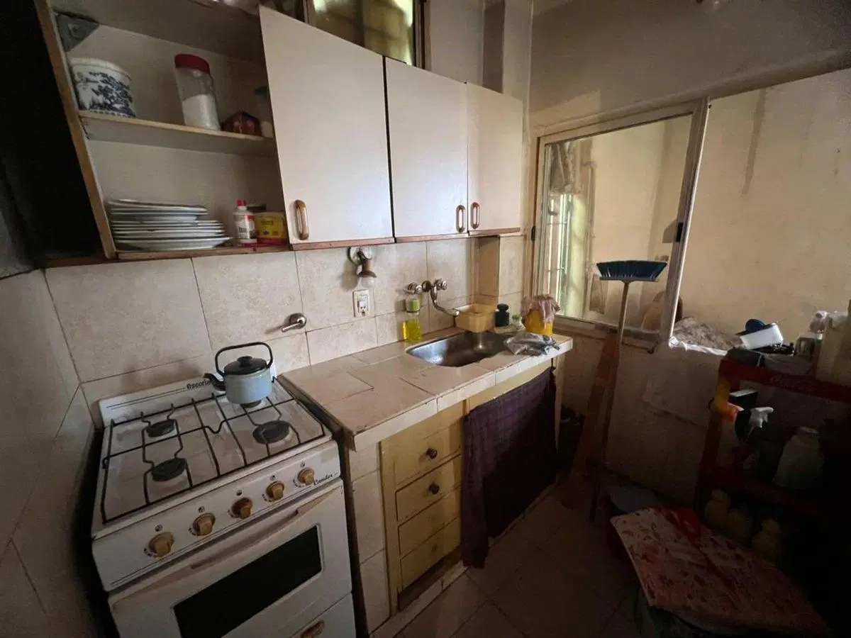 VENTA PH 2 AMBIENTES CON PATIO EN VILLA BALLESTER 5