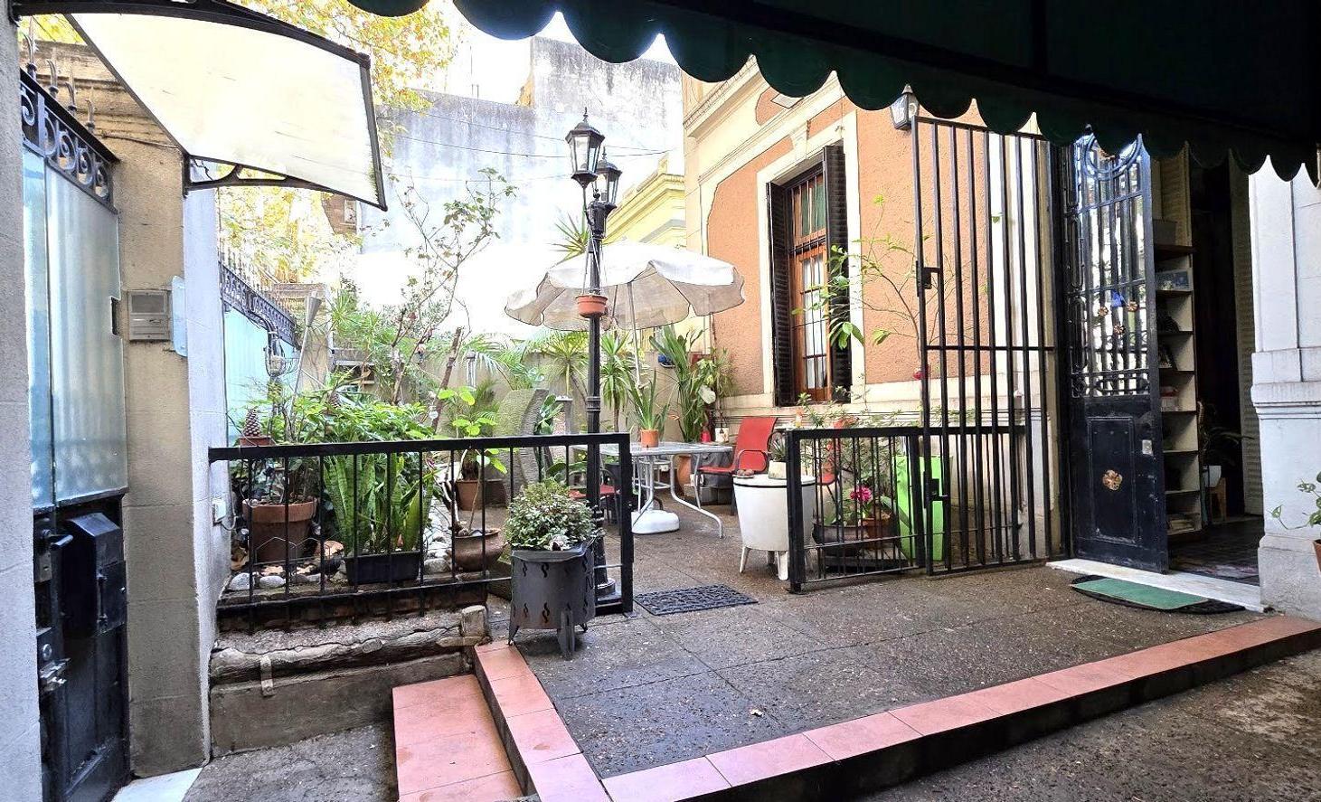 Venta Casa 4 amb.Coch/Terraza/Patio. Caballito