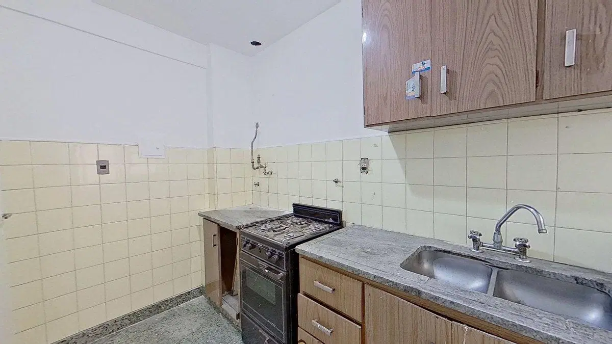 VENTA DEPTO 2 AMB C/BAULERA en CABALLITO 5
