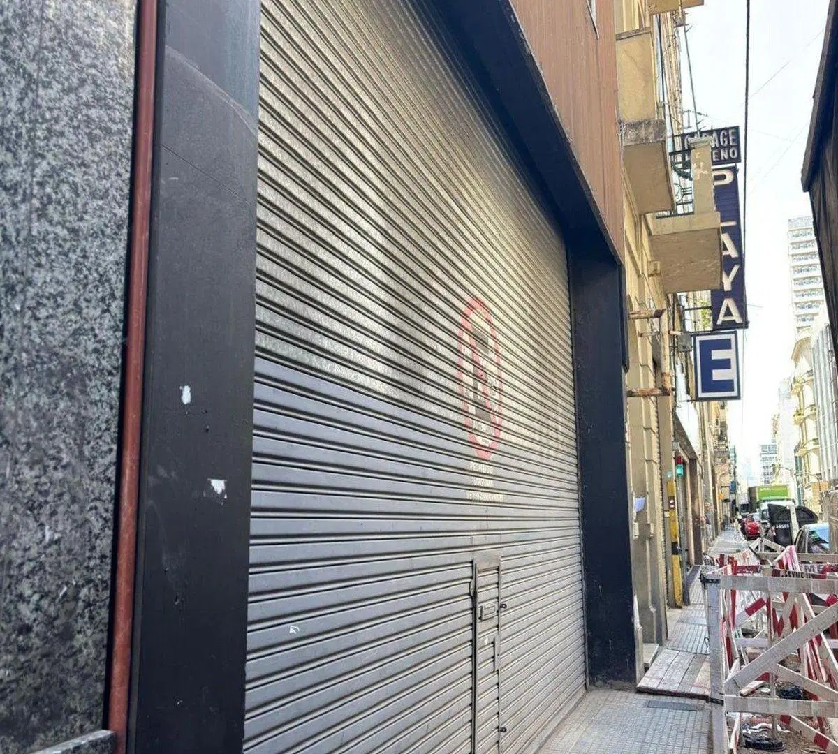 Depósito Estratégico / Galpón en Venta – Monserrat 5