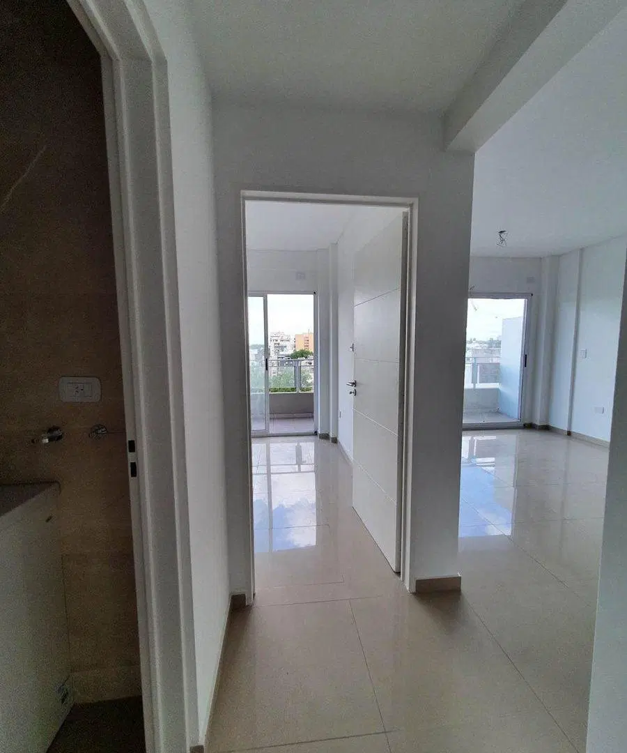Venta 3 ambientes con cochera Flores APTO Crédito 2