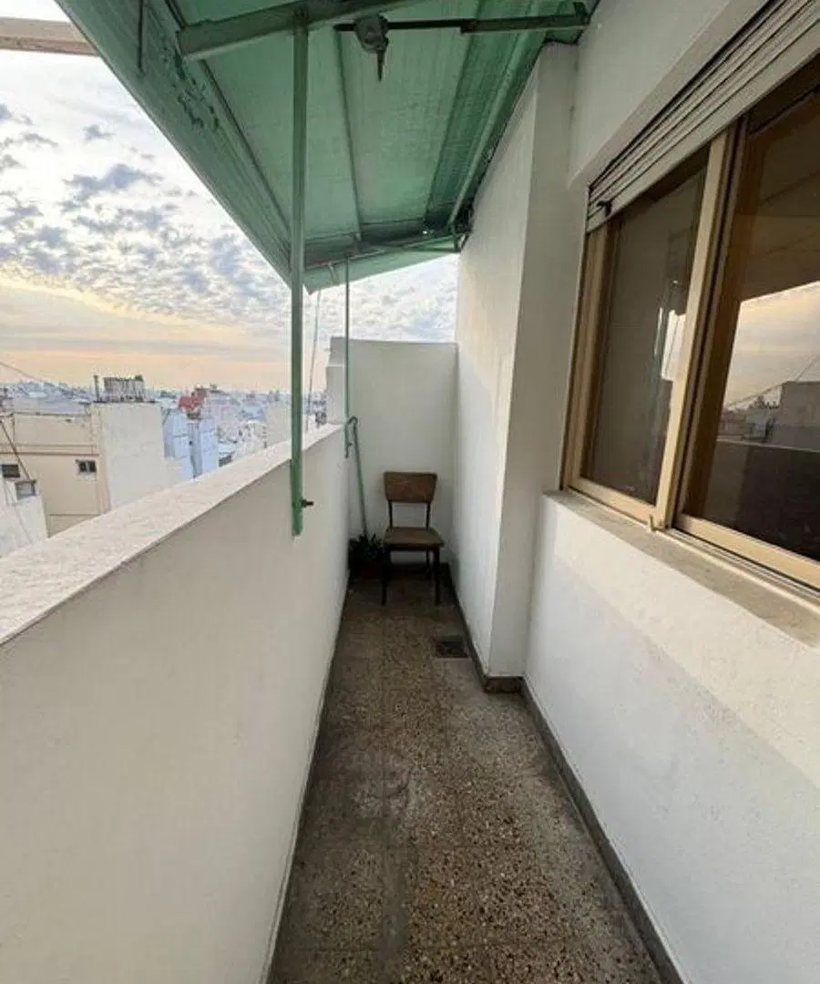 VENTA DEPTO 2 AMBIENTES CON BALCÓN - FLORES 2