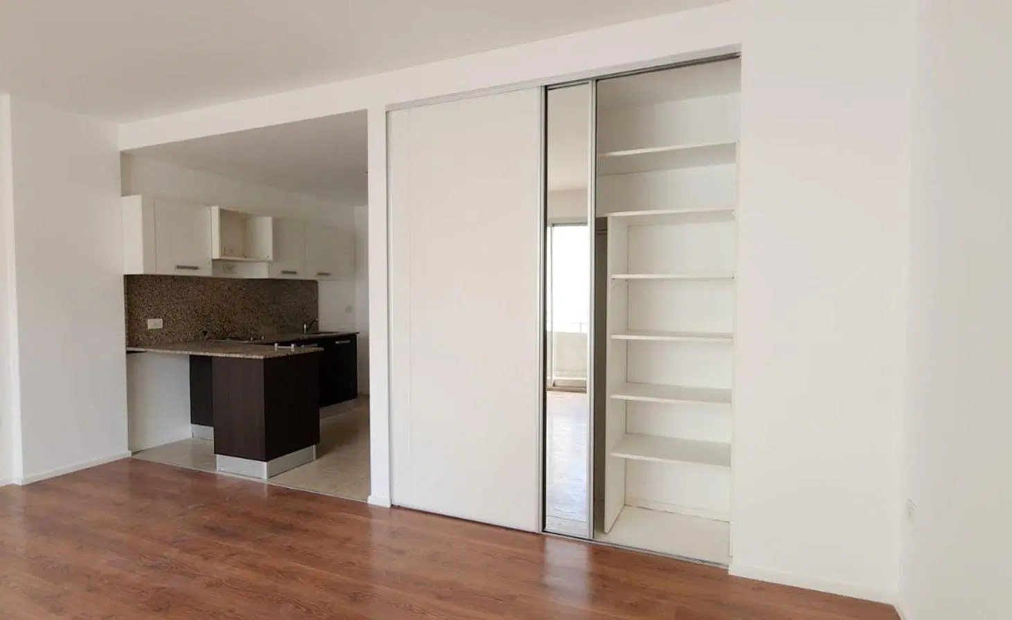ALQUILER MONOAMBIENTE C/BALCON AMANITIES ALMAGRO 3