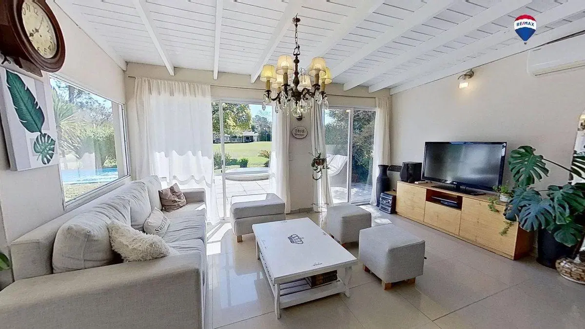 VENTA CASA 5 AMBIENTES EN INDIO CUA GOLF CLUB 4