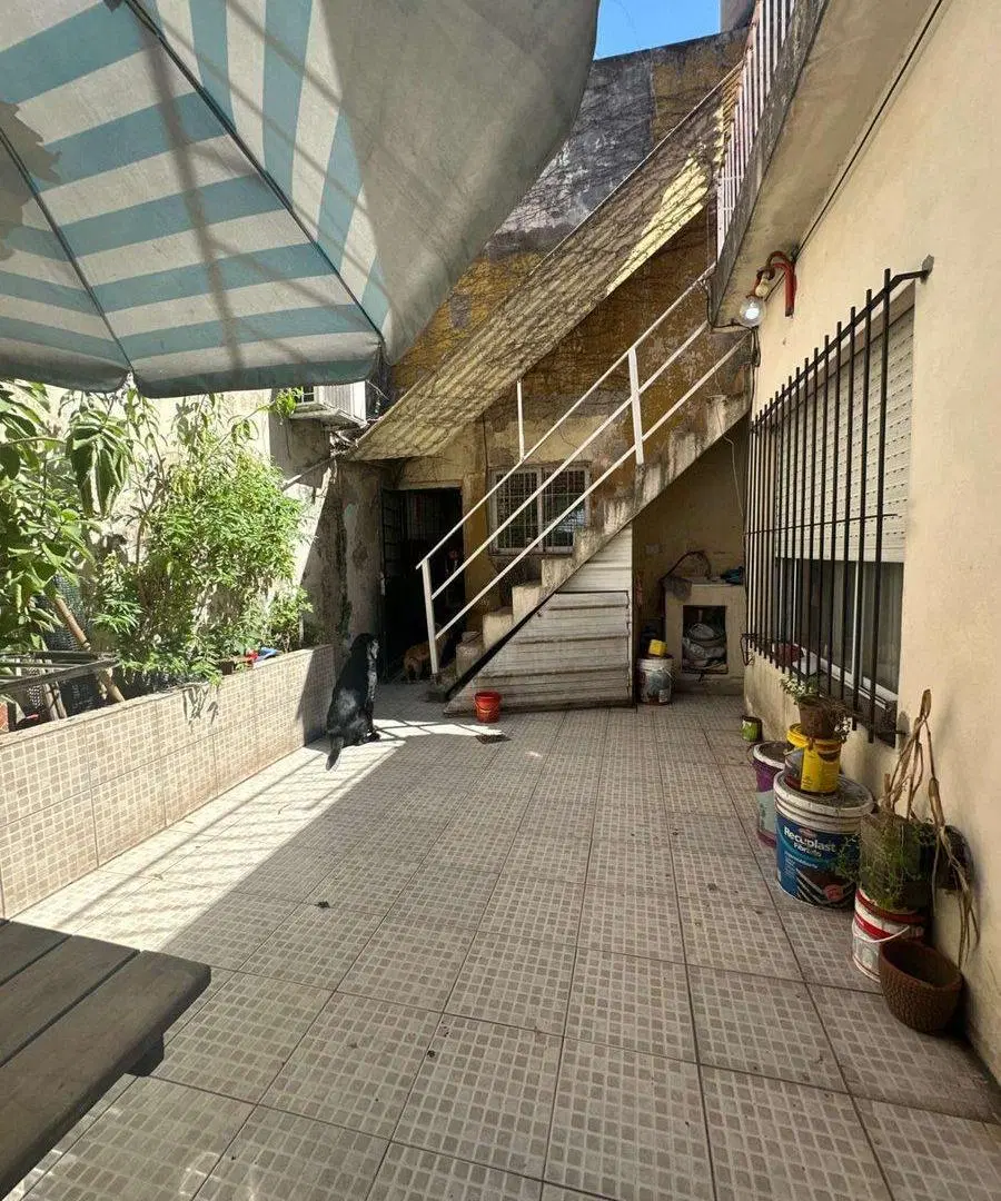 CASA CON COCHERA-PATIO-JARDÍN Y TERRAZA 2