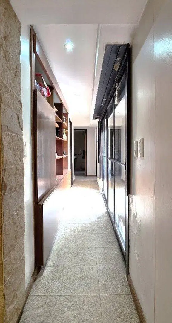Casa 5 amb. Piscina/Quincho. Banfield. Lomas 2