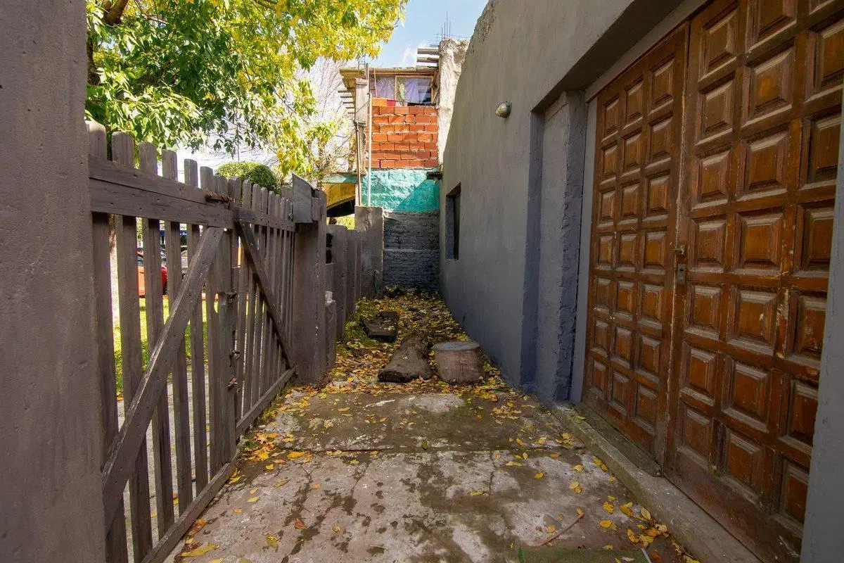 Oportunidad Venta Casa Deposito Troncos de Talar 3