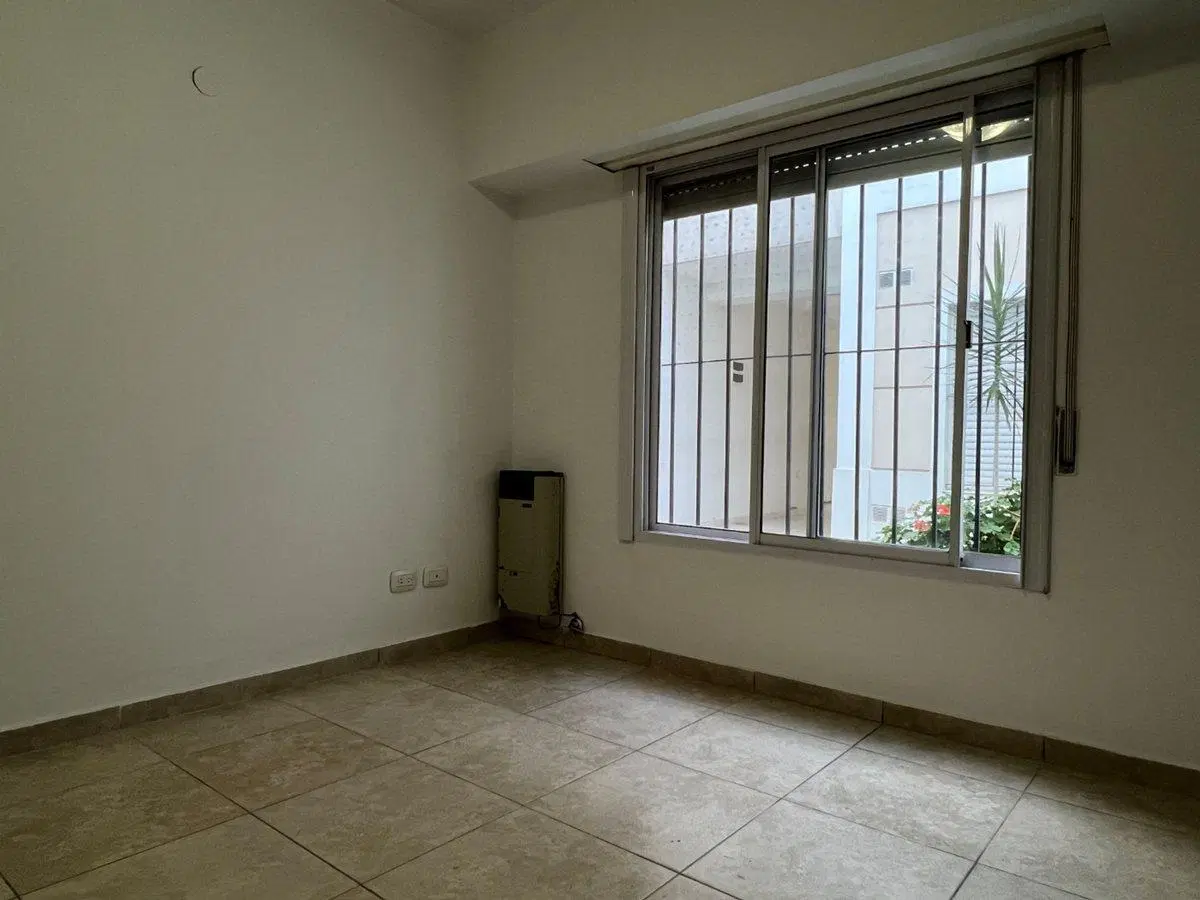 VENTA 2 AMBIENTES IMPECABLE EN MORON APTO CREDITO 3