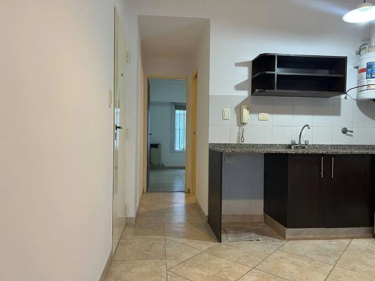 VENTA 2 AMBIENTES IMPECABLE EN MORON APTO CREDITO 2