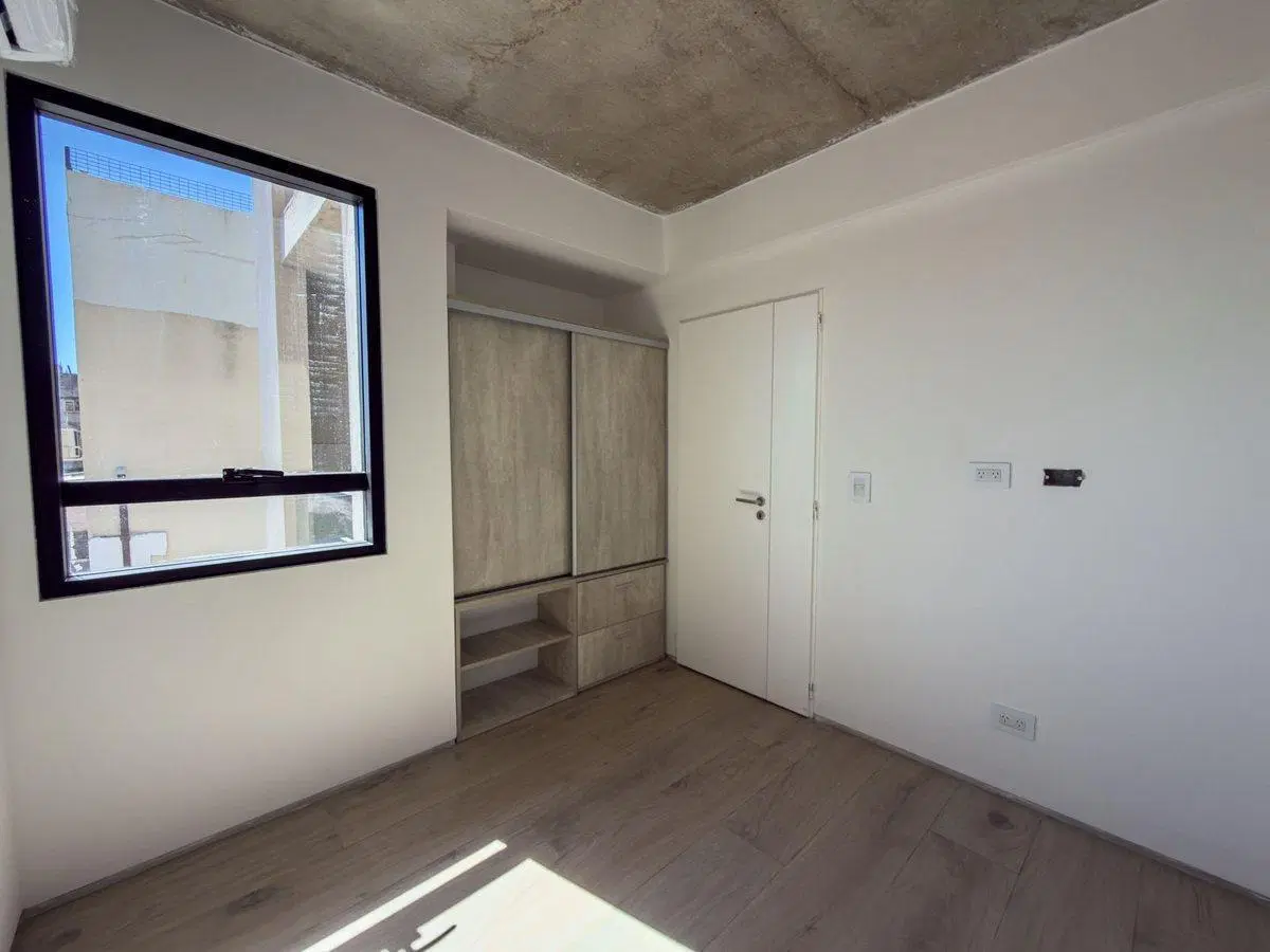 VENTA A ESTRENAR 2 AMBIENTES - SAAVEDRA 3