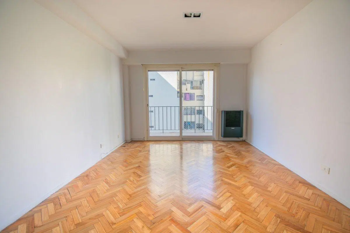 VENTA DEPARTAMENTO 3 AMBIENTES CON BALCON BELGRANO 4