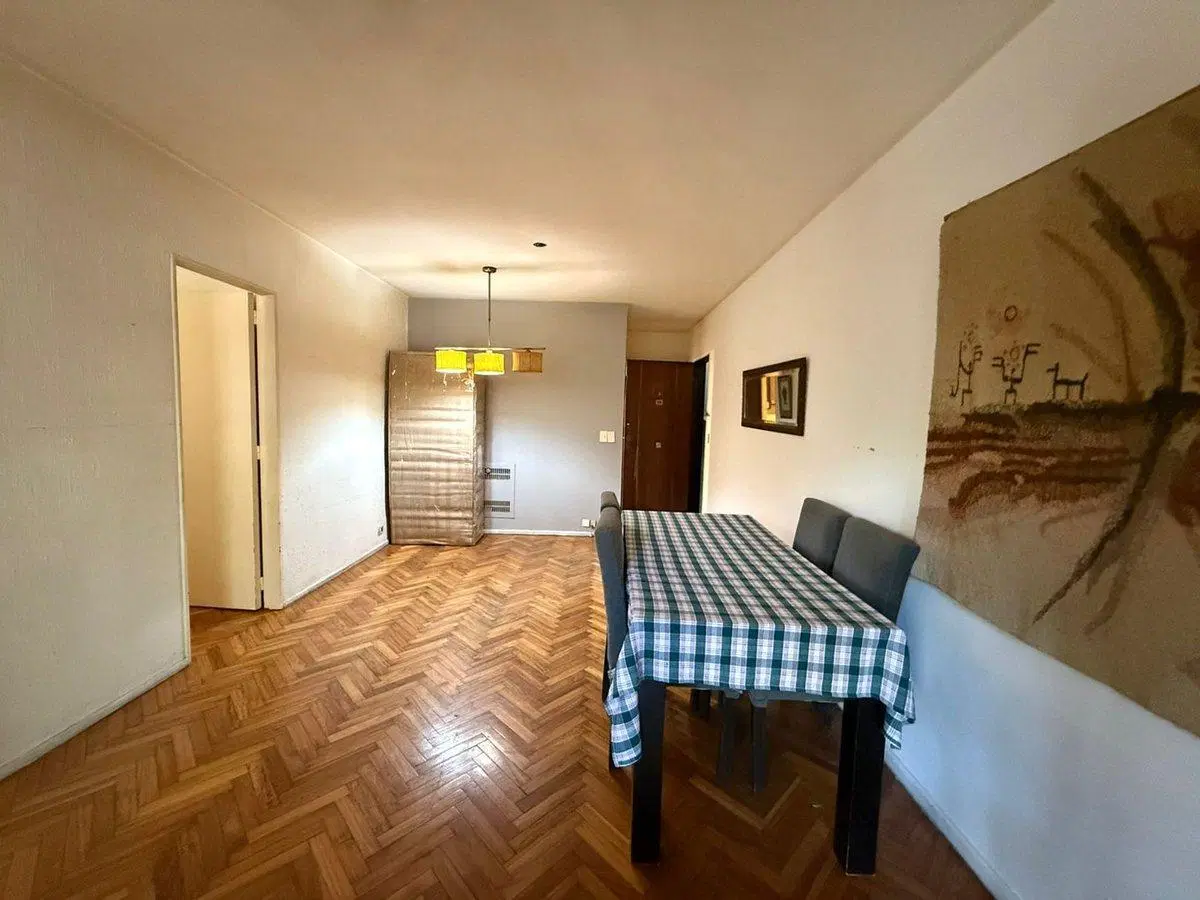 VENTA DPTO. 3 AMB. ALMAGRO CON BALCÓN A. CRÉDITO. 2
