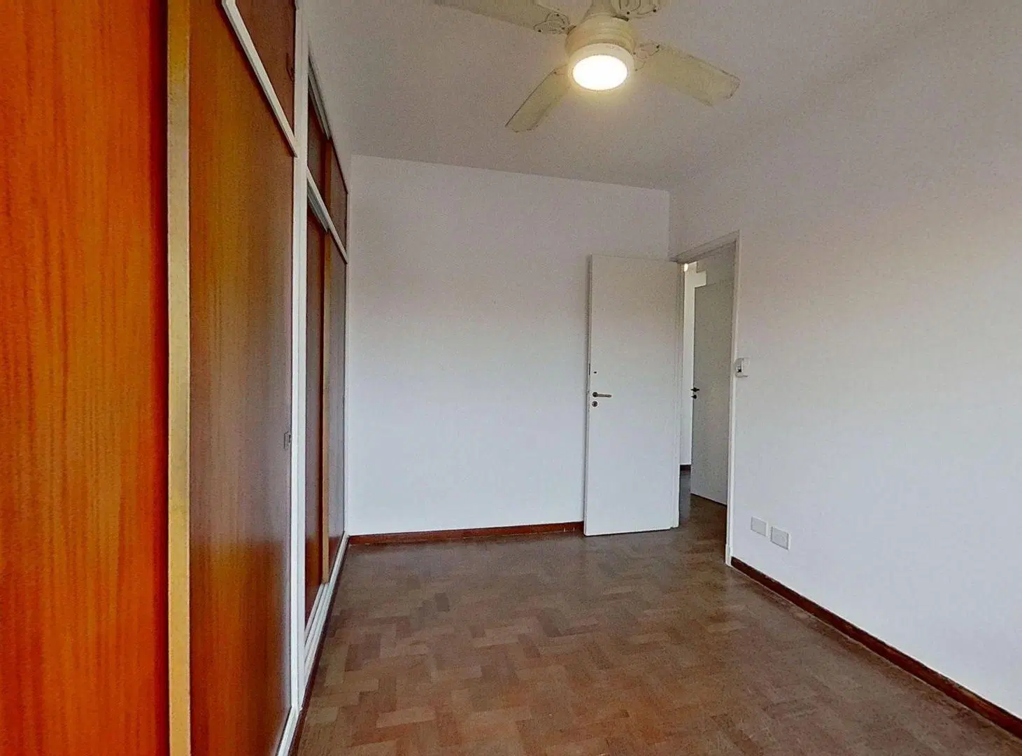 VENTA DPTO 3 AMBIENTES CON BALCON 4