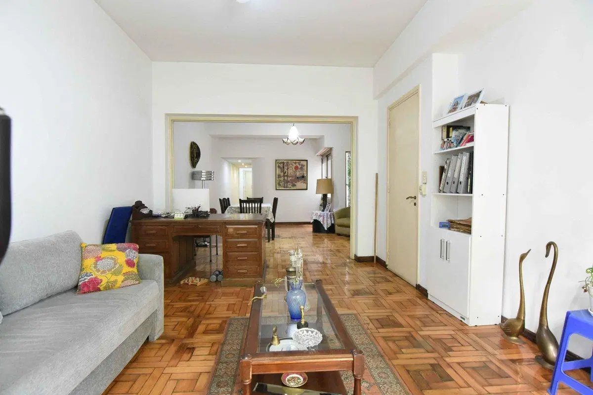 VENTA 4 AMB CON BALCÓN Y BAULERA 2