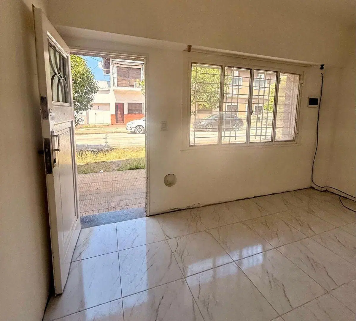 PH en Venta con entrada independiente, Villa Raffo 3