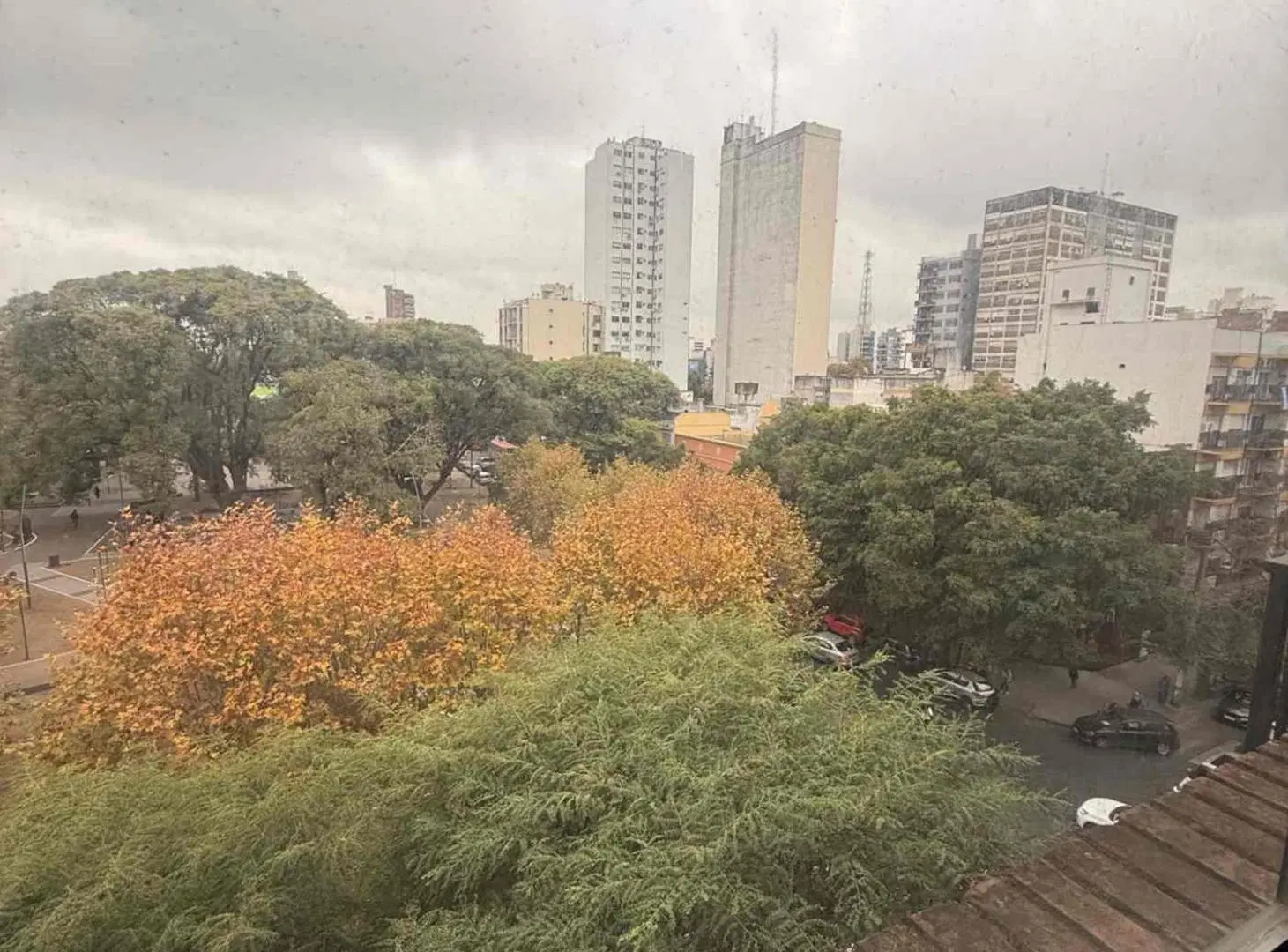 ALQUILER HERMOSO 2AMB-BALCON Y COCHERA RAMOS MEJIA 2