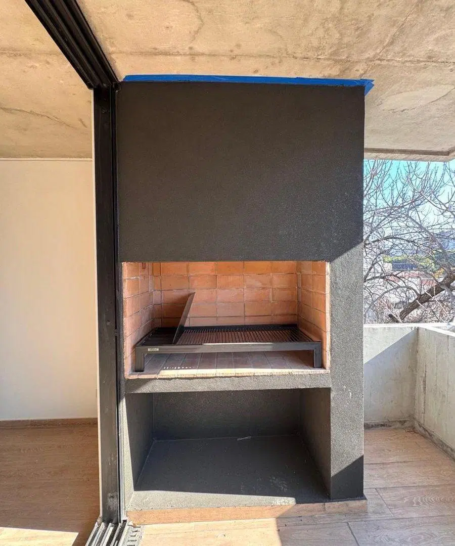 Venta 4 ambientes con balcón y cochera-Caballito 2